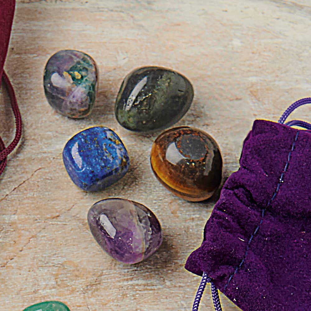 https://www.culturevulturedirect.co.uk/home-accessories/elements-gemstone-pebbles-air/