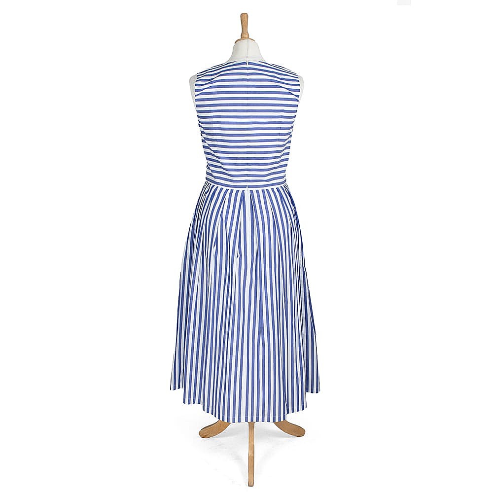 blue chiffon dress midi Cyra Plunge Chiffon Midi Dress / Blue Floral Print | MESHKI